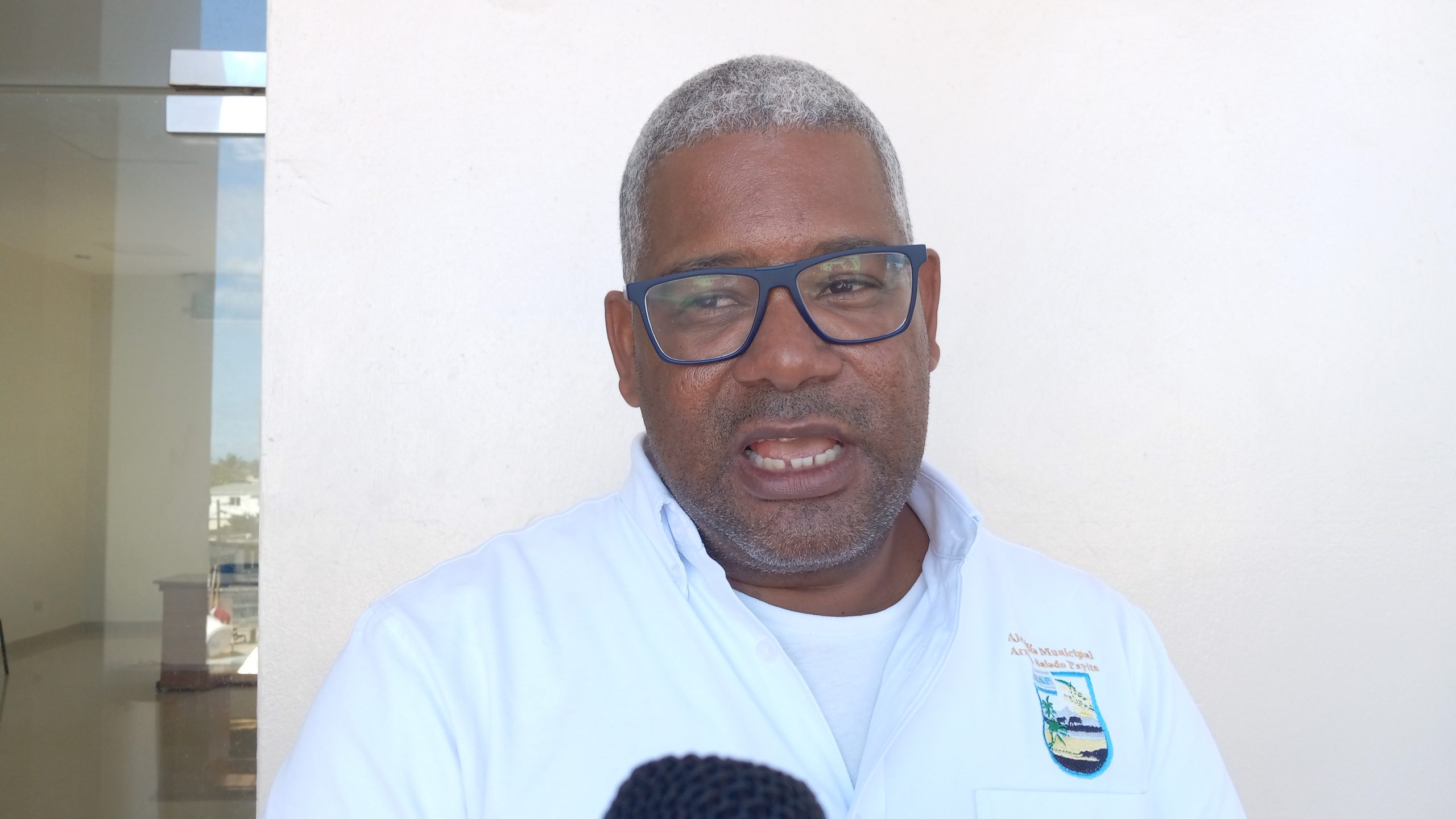 Wendy Reyes: «En los próximos días se inicia la construcción del puente de Arroyo Salado»