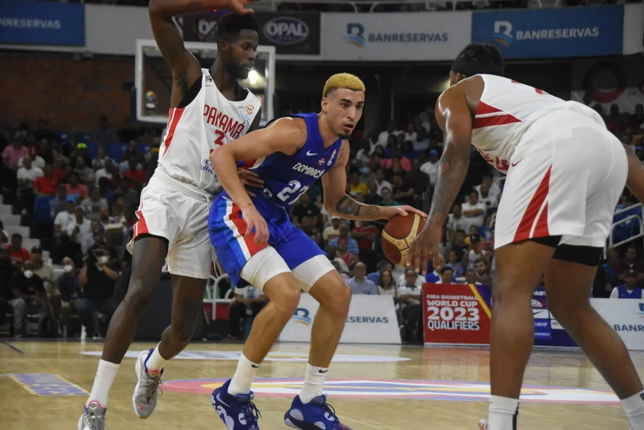 Chis Duarte debuta con República Dominicana en triunfo ante Panamá