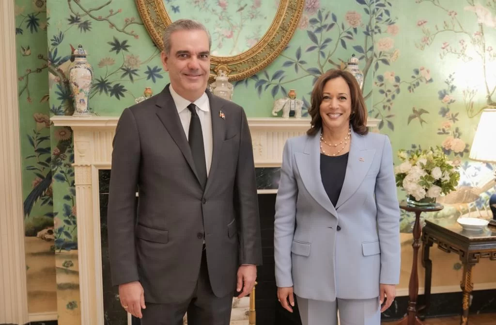 Abinader se reúne con vicepresidenta EEUU Kamala Harris; participan naciones del CARICOM