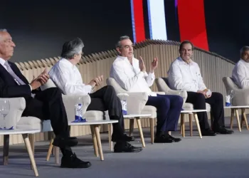Abinader dice es mejor momento para invertir en RD e Iberoamérica