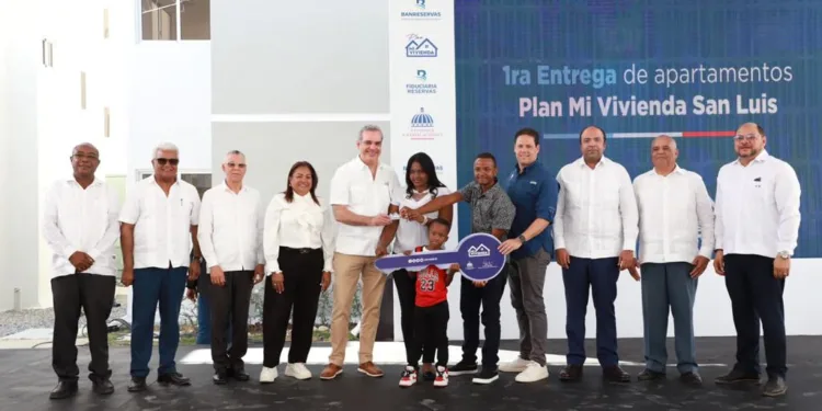 Abinader entrega primera etapa de «Mi Vivienda Feliz» en San Luis
