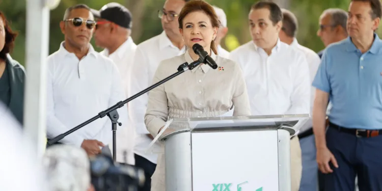 Vicepresidenta Raquel Peña asegura Gobierno tiene compromiso de acompañar a los emprendedores