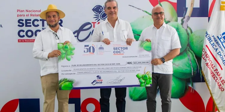 Presidente Abinader pone en marcha Plan Nacional de Relanzamiento del Sector Coco; inversión en financiamiento de RD 883 millones