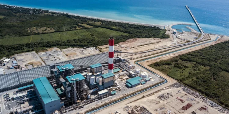Marranzini anuncia ampliarán la generación de Punta Catalina