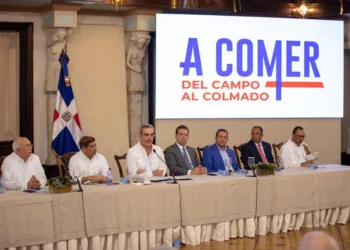 Abinader lanza programa “A Comer: Del Campo al Colmado”