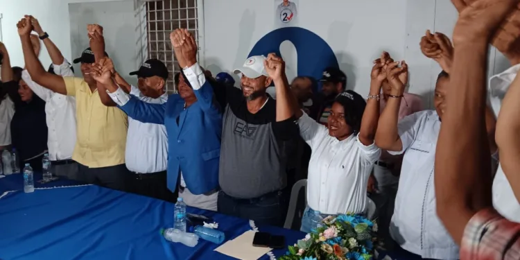 PRM respalda repostulación de Junior Peralta como alcalde de Nagua; demás aspirantes se retiran