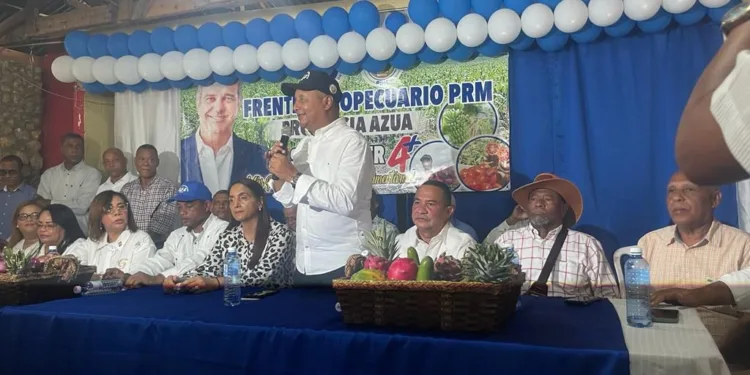 Frente Agropecuario del PRM juramenta decenas de productores