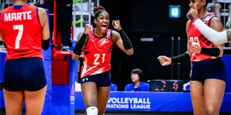 República Dominicana destrona a Serbia en Liga Mundial Voleibol