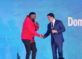 David Collado y David Ortiz promocionan a RD en Boston