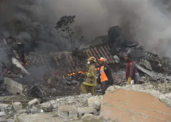 Procuraduría y Policía avanzan investigación del incendio que causó al menos 31 víctimas mortales en San Cristóbal