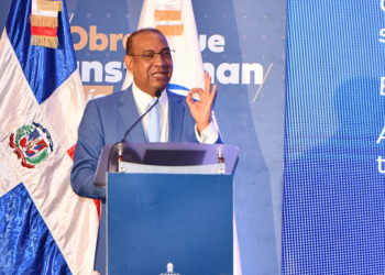 Deligne Ascención dice MOPC ejecuta obras superior a RD$95,000 MM