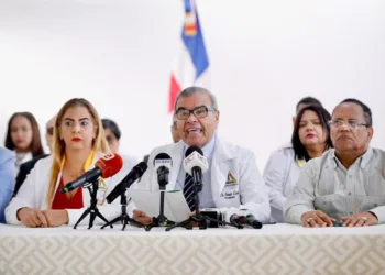 Colegio Médico ratifica llamado a paro para el jueves y el viernes