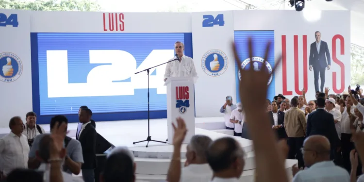 ¡Luis sigue aceitando su maquinaría! Va hoy SDE a promover su precandidatura a la reelección