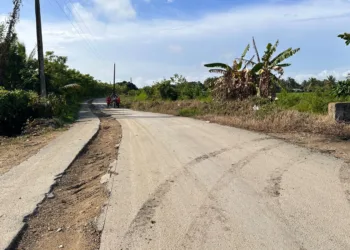 Gobierno construye sistema de agua potable en las Cejas de Matancitas
