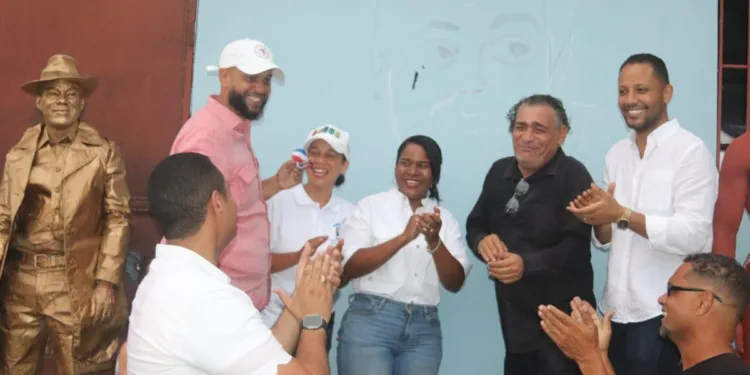 Alcalde Junior Peralta apertura en Nagua “La ruta del arte caribeño»