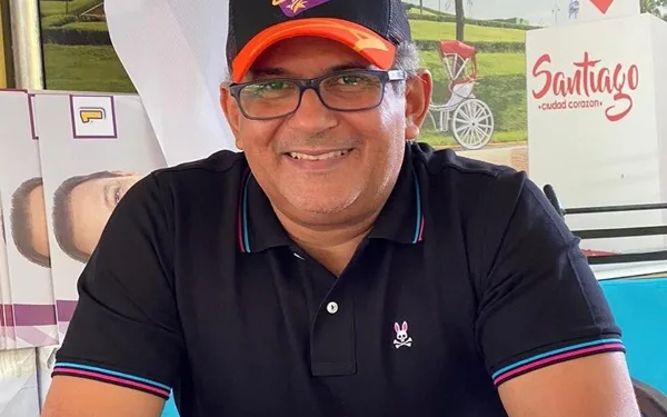 Peledeístas de Nagua dicen estar felices por salida de Arístides Victoria de su organización.