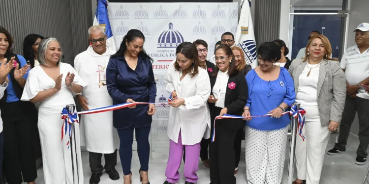 Inauguran en Nagua nuevas instalaciones del Ministerio de la Mujer