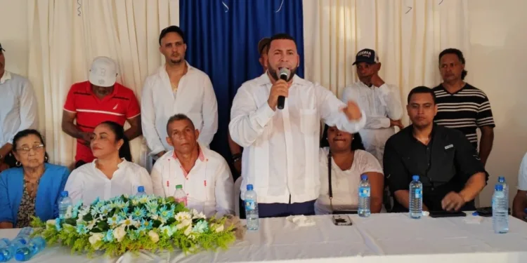 Edwin la Conciencia es proclamado candidato del PRM en el distrito municipal de Las Gordas