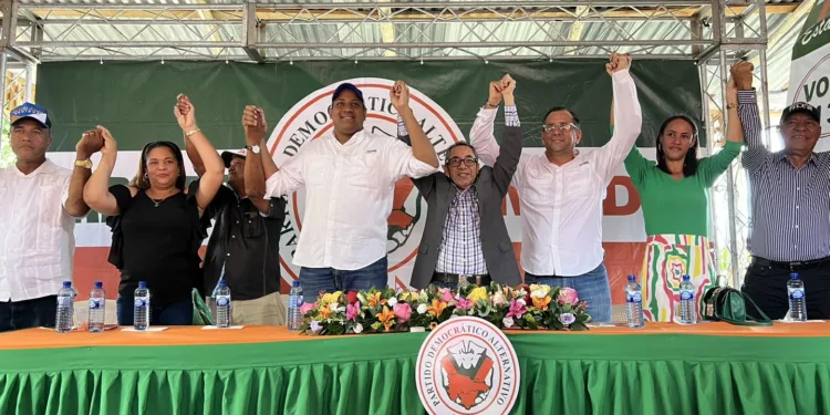 MODA se moviliza y anuncia respaldo a candidatos; Marlon Arias y Jorge Cavoli son proclamados