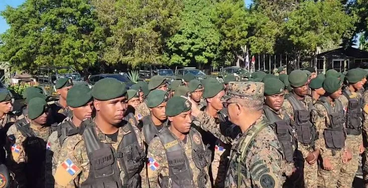 FF.AA. de RD acuartelan unidades especializadas ante alerta en Haití