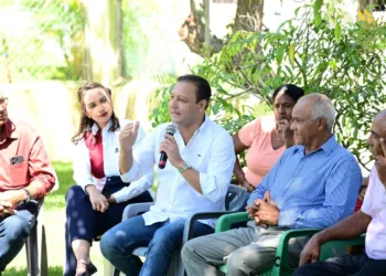 Abel se reune con pescadores de Río San Juan; dice el PRM le falló al pueblo dominicano