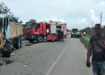 Se registra accidente múltiple en autovía del Coral