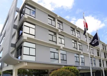El 48.2% de los dominicanos con créditos son mujeres, dice la SB