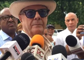 Hipólito sobre situación en Haití: «Ese muerto no nos lo podemos echar nosotros»