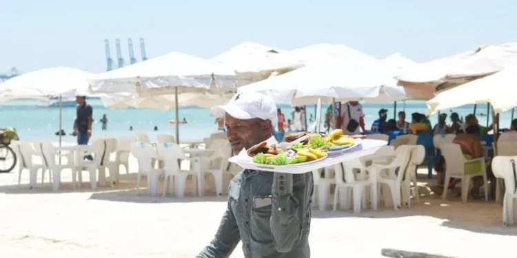 Quejas por altos precios de pescados en Boca Chica
