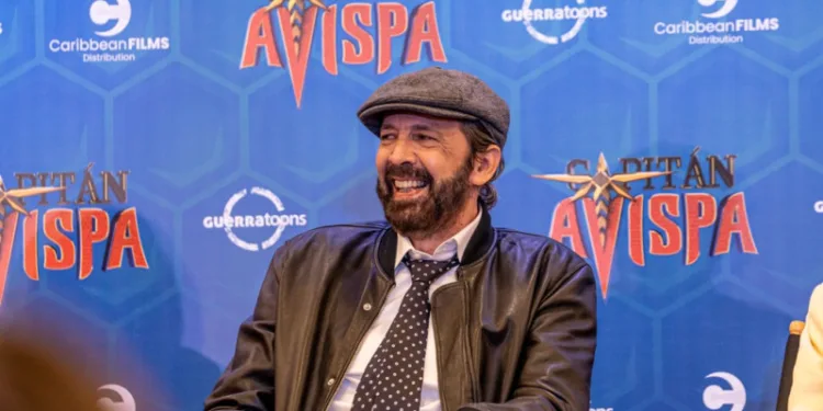 «Capitán Avispa» se estrena en premier en concurrido evento encabezado por Juan Luis Guerra