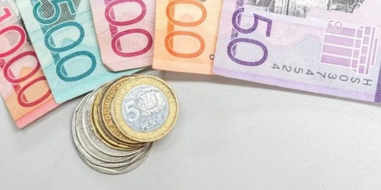 Gobierno redujo su déficit fiscal en el primer trimestre de este año