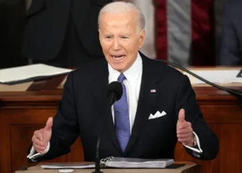 Biden concede 830 millones de dólares para reforzar infraestructura ante el cambio climático