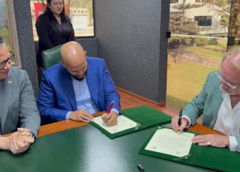 Tras agotar agenda en Perú Junior Peralta de regreso en Nagua; anuncia buenas nuevas