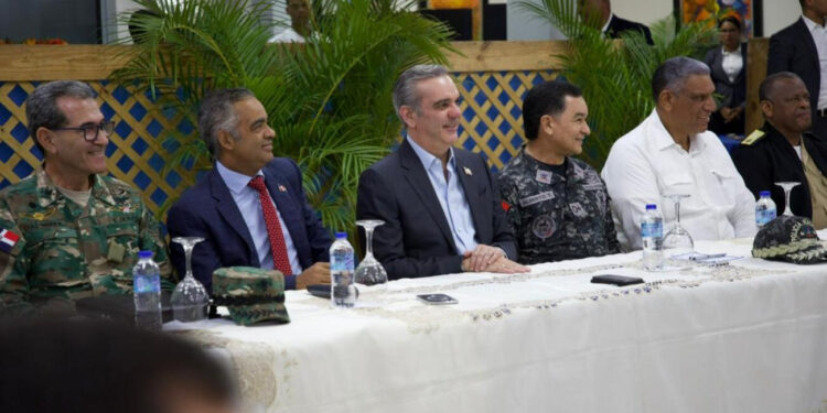 Presidente Luis Abinader encabeza este lunes reunión de seguridad ciudadana