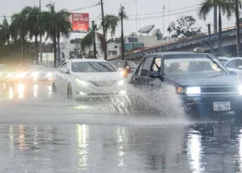 Ocho provincias en alerta por «aguaceros fuertes»; María Trinidad Sánchez entre ellas