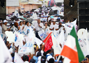 Alexis Victoria cierra campaña en María Trinidad Sánchez con mitin multitudinario