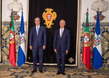 Presidente de Portugal define a Abinader como un gran líder AL