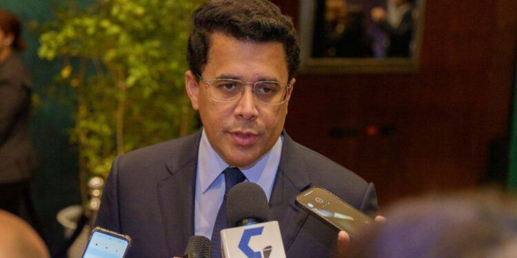 Turismo entrega obras en destino Bayahíbe