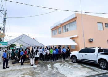 Inauguran edificio del Distrito Educativo 14-02 en Cabrera