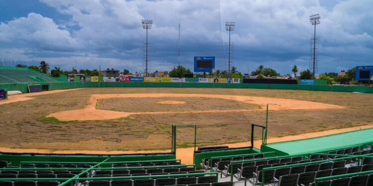 Gobierno entrega más $84 MM remodelación del Tetelo Vargas