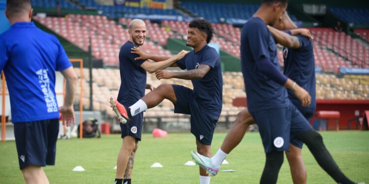 RD se reunió para preparar su arranque en la Eliminatoria al Mundial 2026