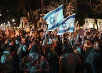 Israel celebra la mayor protesta contra el gobierno de Netanyahu
