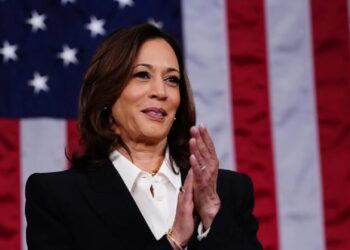 Kamala Harris recauda 200 MM en primera semana campaña