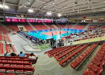 Abinader designa comité cuidará Pabellón Voleibol Centro Olímpico