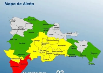 COE aumenta a 24 las provincias en alerta por Huracán Beryl