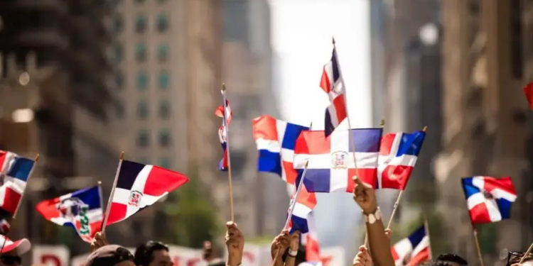 Celebran hoy Gran Parada Dominicana de El Bronx