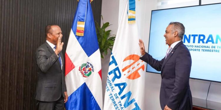 Juramenta a Milton Morrison como nuevo director del Intrant