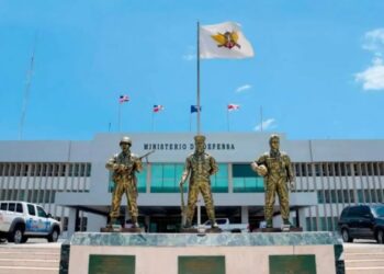 Abinader Designa a Carlos Antonio Fernández Onofre como nuevo Ministro de Defensa