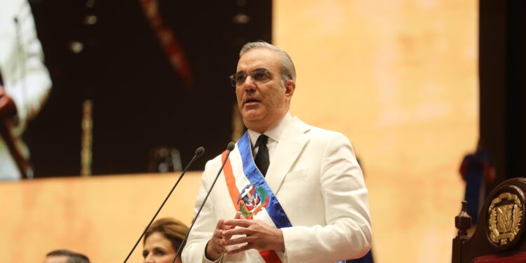 Abinader asegura solo usará mayoría en Congreso para beneficio del país y la democracia