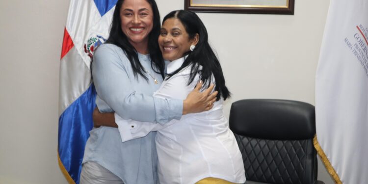 Amada López asume por segunda vez la gobernación de MTS; asegura trabajará con todos los sectores